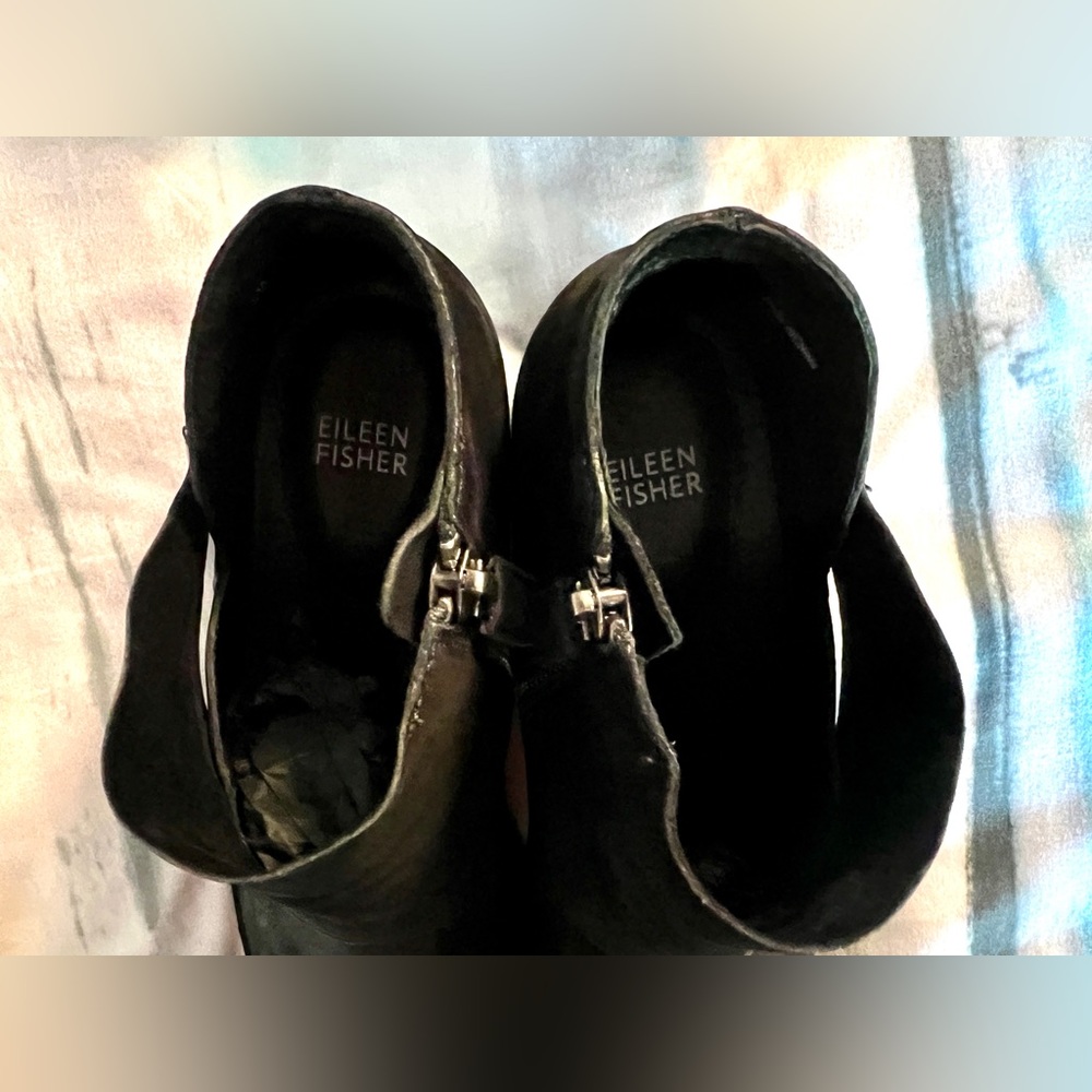 Eileen Fisher Billie Black Nubuck Booties - Size 9.5 - Picture 8 of 8